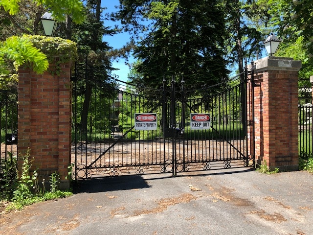 Randwood Estate outside on John Street June 2019